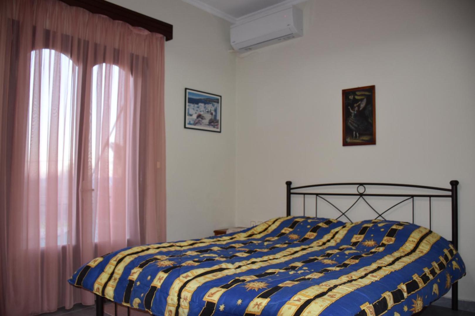 Val'S Place Mytilene Exterior photo